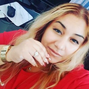 Meet your Posher, Maribel